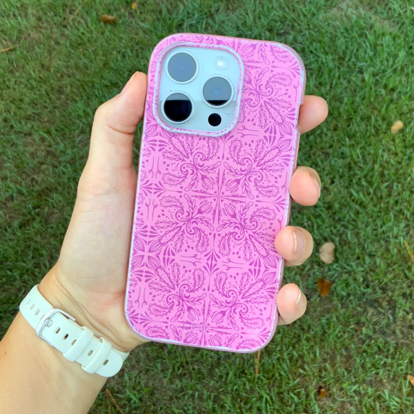 Holding-Phone